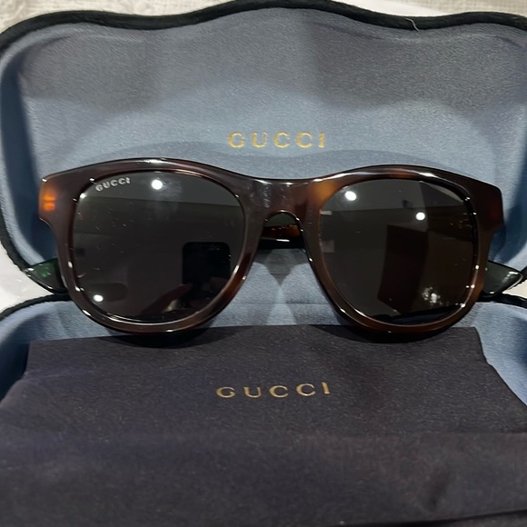 GUCCI MADE IN ITALY 003 52 21-145 TORTOISE HAVANA GREEN SUNGLASSES BRAND NEW - Picture 1 of 6